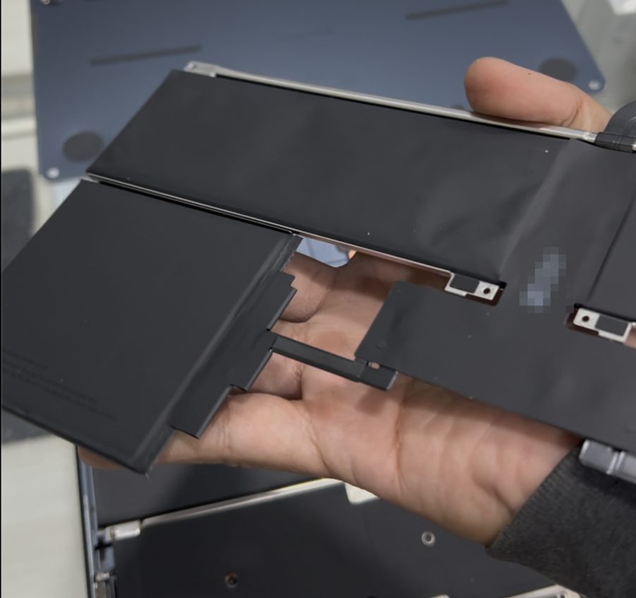 Baterai kembung MacBook Air M4